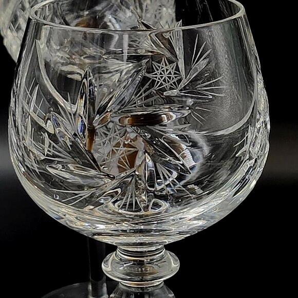 Ajka Copac Crystal Pinwheel Fan Star Thatched Wine Glasses (7) Hungary Sparkles - Picture 9 of 10